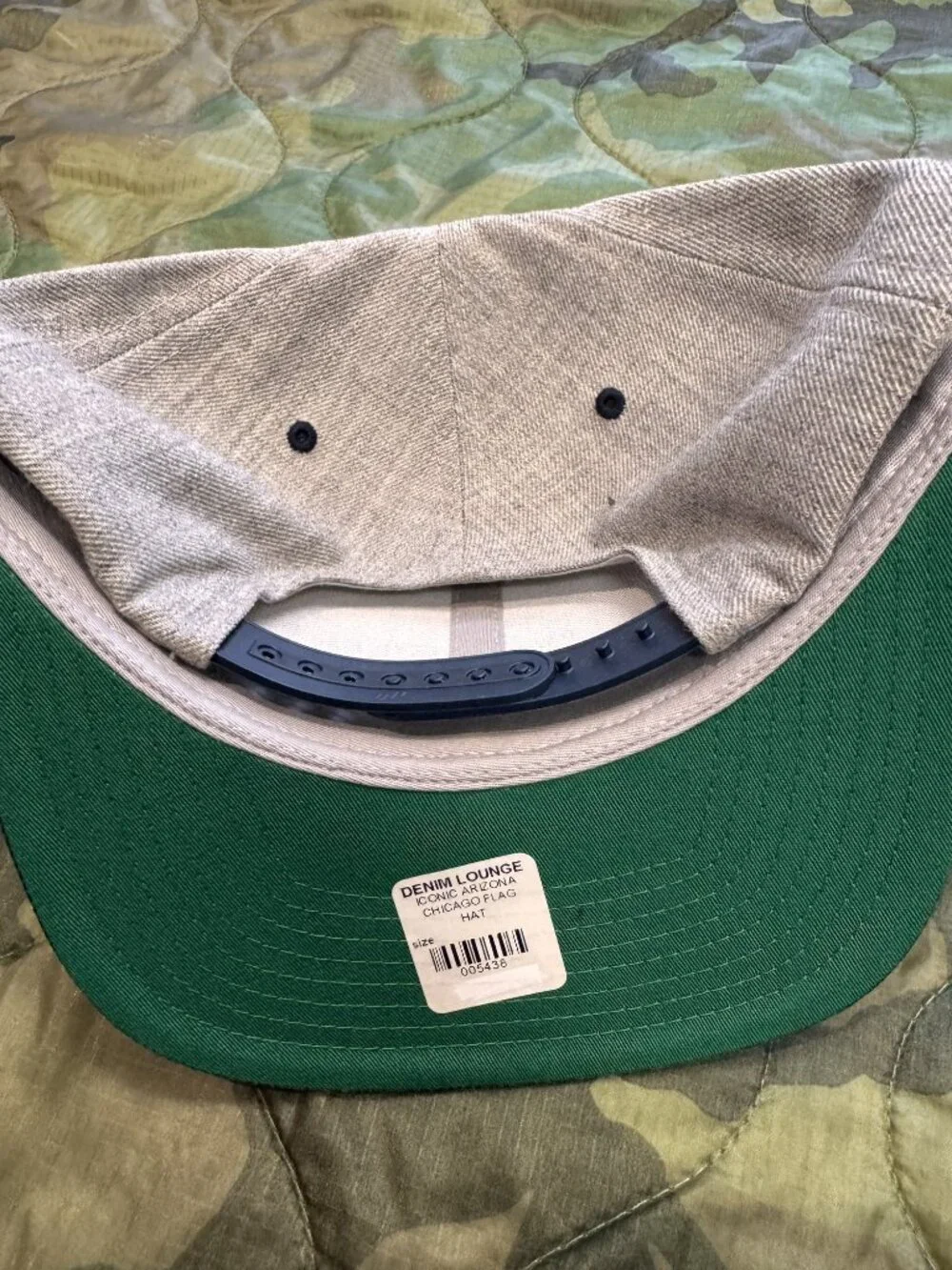 Chicago Flag Snapback Hat Grey/Navy - Yupoong, NWT